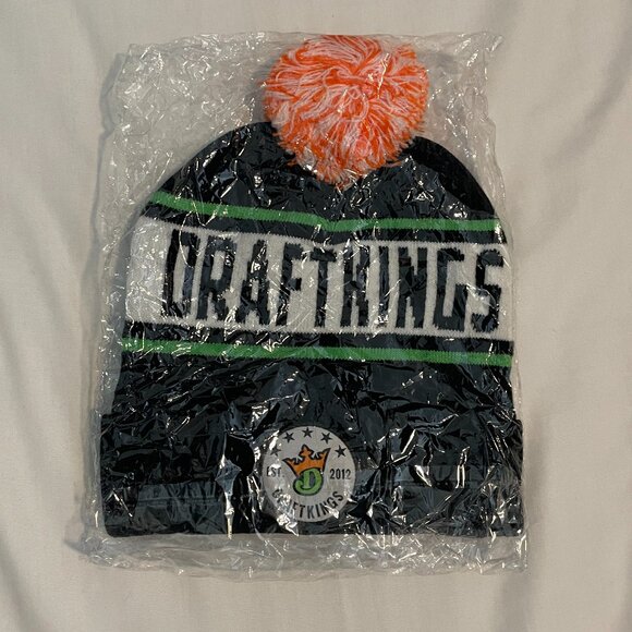 Draft Kings Beanie EST 2012 Black Green Multicolor Pom Topper - Picture 1 of 2